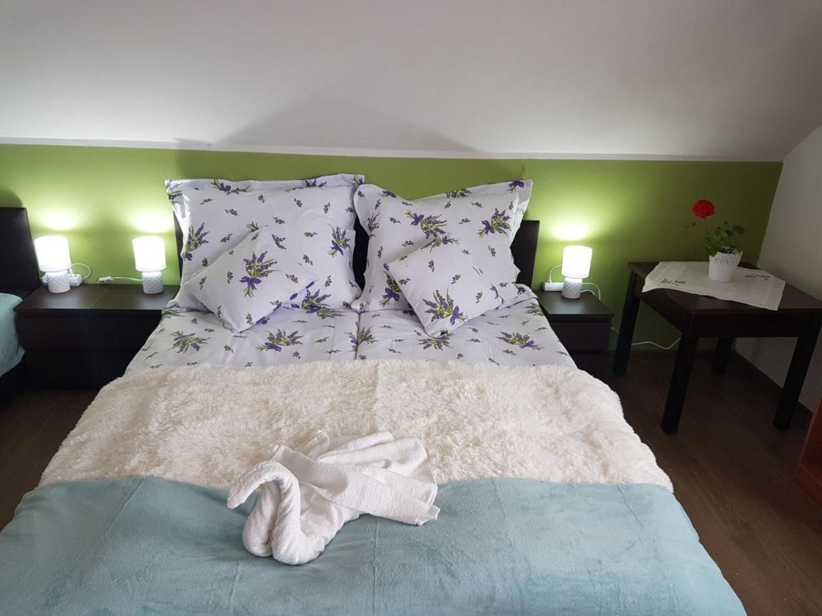 E&S_ Apartament ミリチ エクステリア 写真